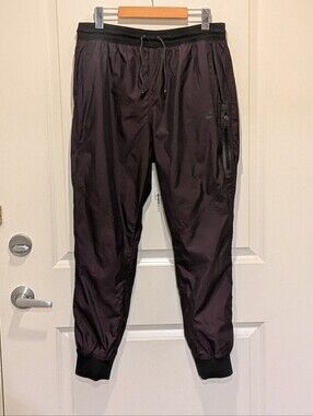 EUC Nike M T2 Woven Tech Purple Winsbe Joggers